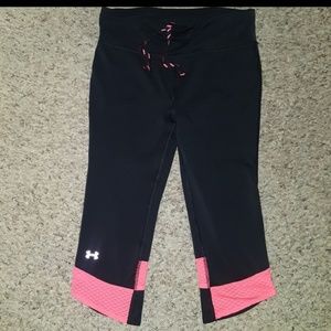 Under Armour coral  Capri